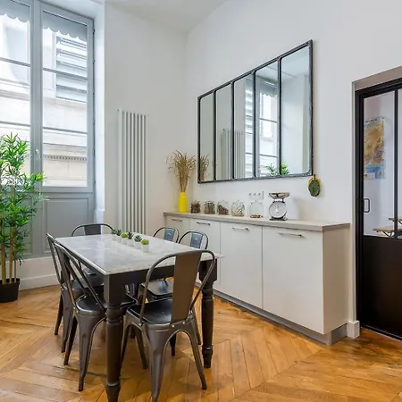 Apartmán Charlie - Furnished - Downtown Lyon